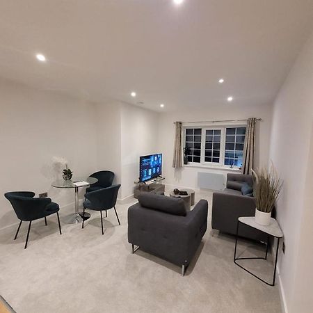 Luxury 2 Bed Apartment In The Heart Of Rochester Wainscot Esterno foto