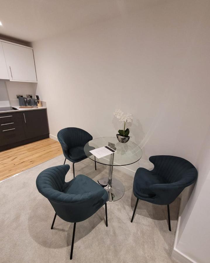 Luxury 2 Bed Apartment In The Heart Of Rochester Wainscot Esterno foto